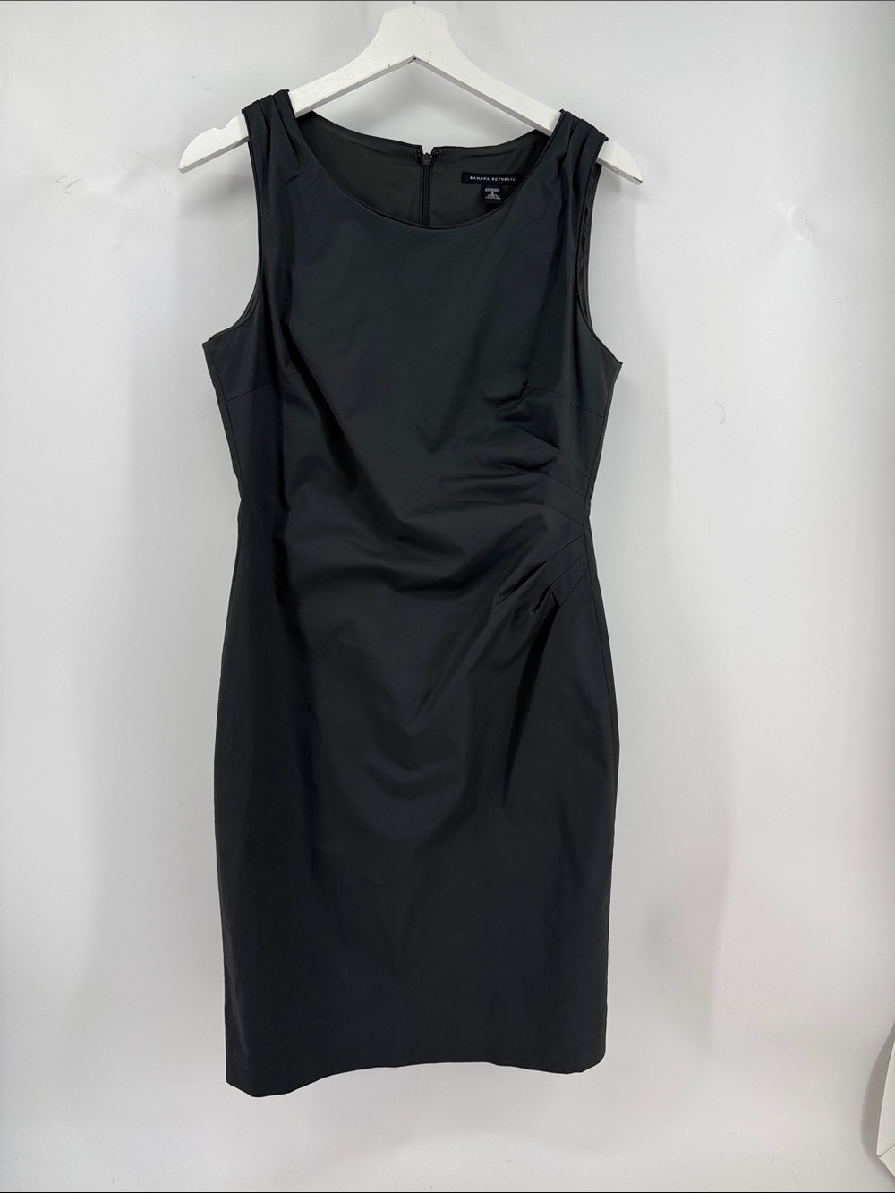 Banana Republic Black Sleeveless Sheath Midi Dress